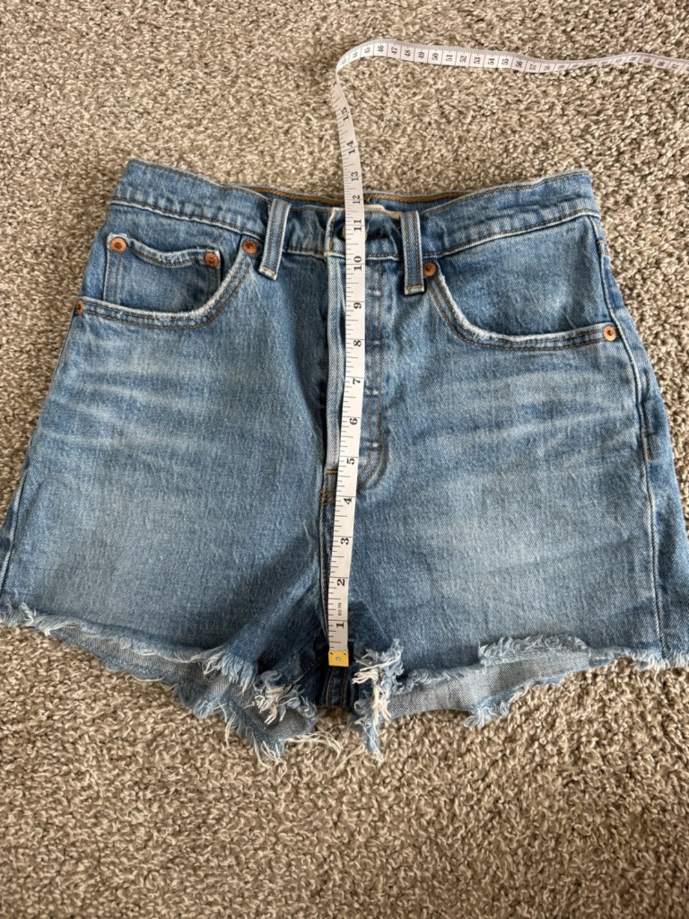 LEVI'S | Ribcage Short - Size 27 - Picture 8 of 9